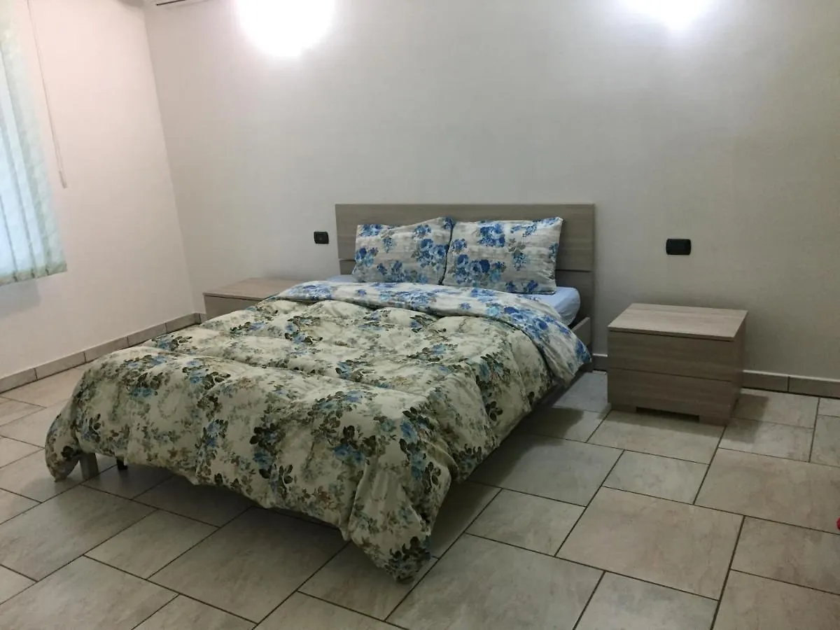 Villa Althea Ronago 0*,