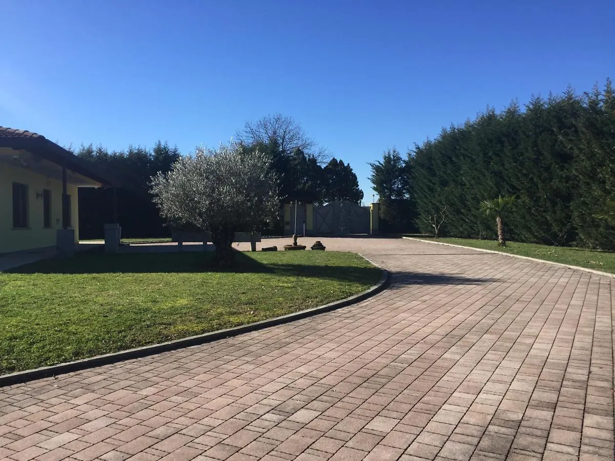 Guest house Villa Althea Ronago Italy